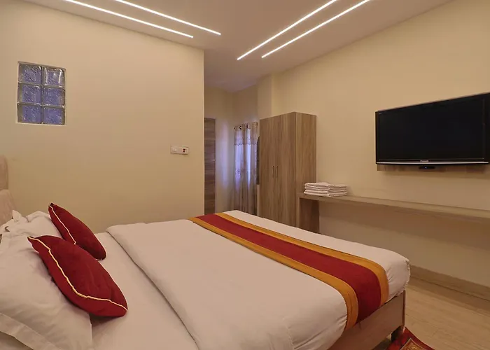 Hotel Capital O Palagya Pvt Ltd 3*